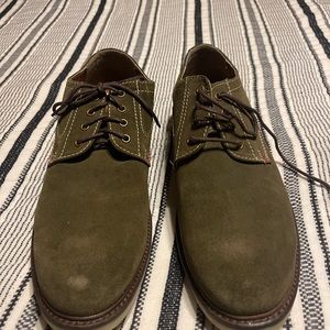 Buster Brown shoes